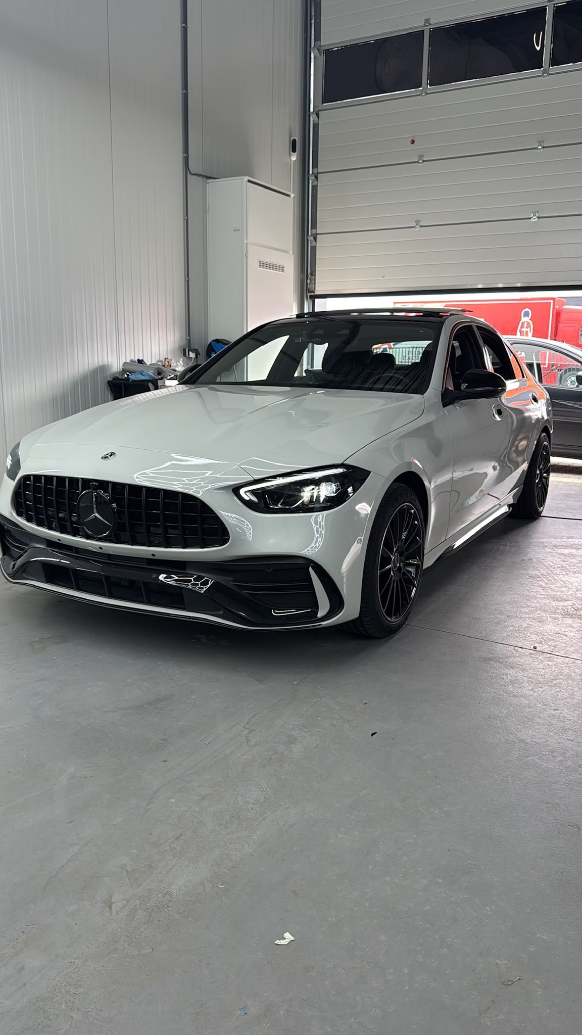 Mercedes Wit