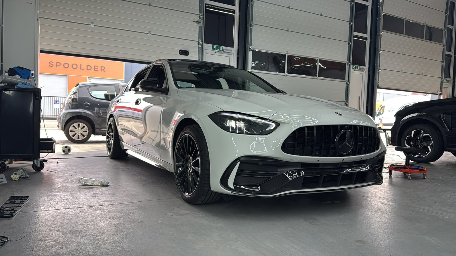 Mercedes Wit
