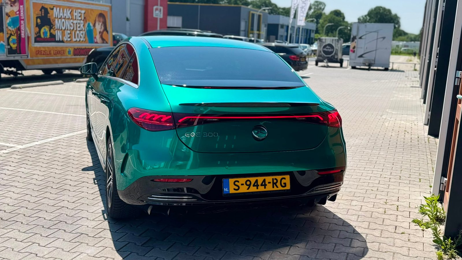 Mercedes Wrap